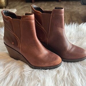 Sorel Brown Leather Wedge Boots